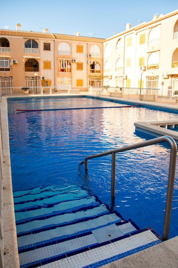 Apartament Valencia 15 Torrevieja Zewnętrze zdjęcie