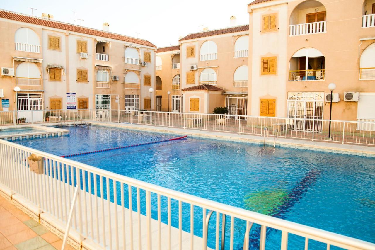 Apartament Valencia 15 Torrevieja Zewnętrze zdjęcie