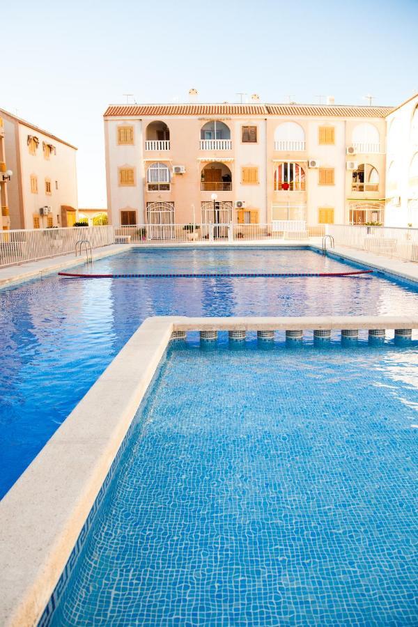 Apartament Valencia 15 Torrevieja Zewnętrze zdjęcie